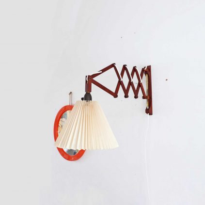 60 -luvun teak-saksivalaisin