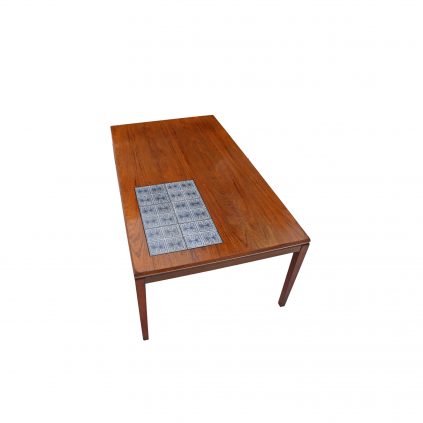 tanskalainen teak sohvapöytä mosaiikkitasolla