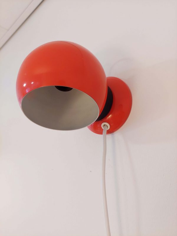 Magnetic Ball seinävalaisin E.S Horn
