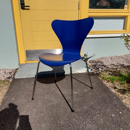 Seiska tuoli Arne Jacobsen