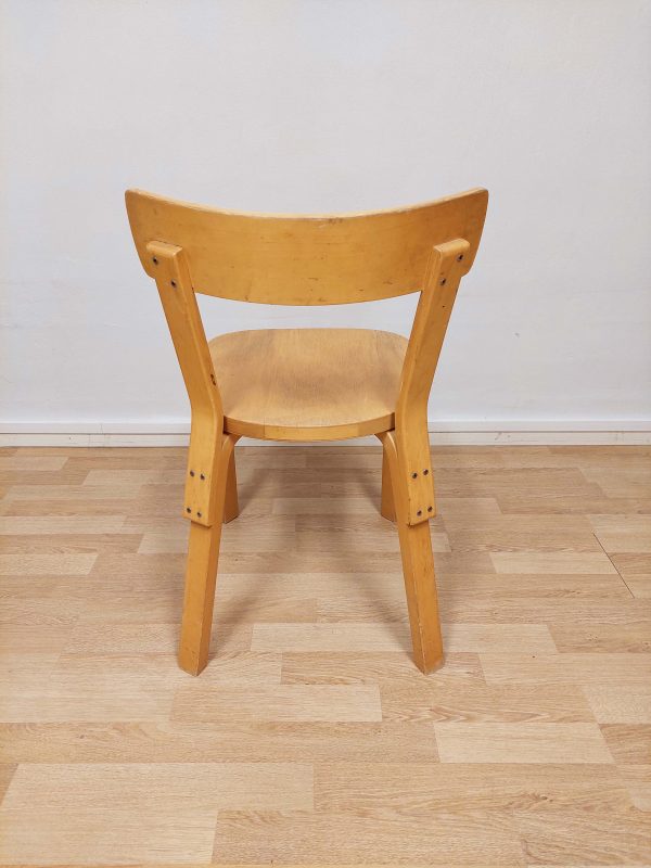 Artek 69 -tuoli, Alvar Aalto