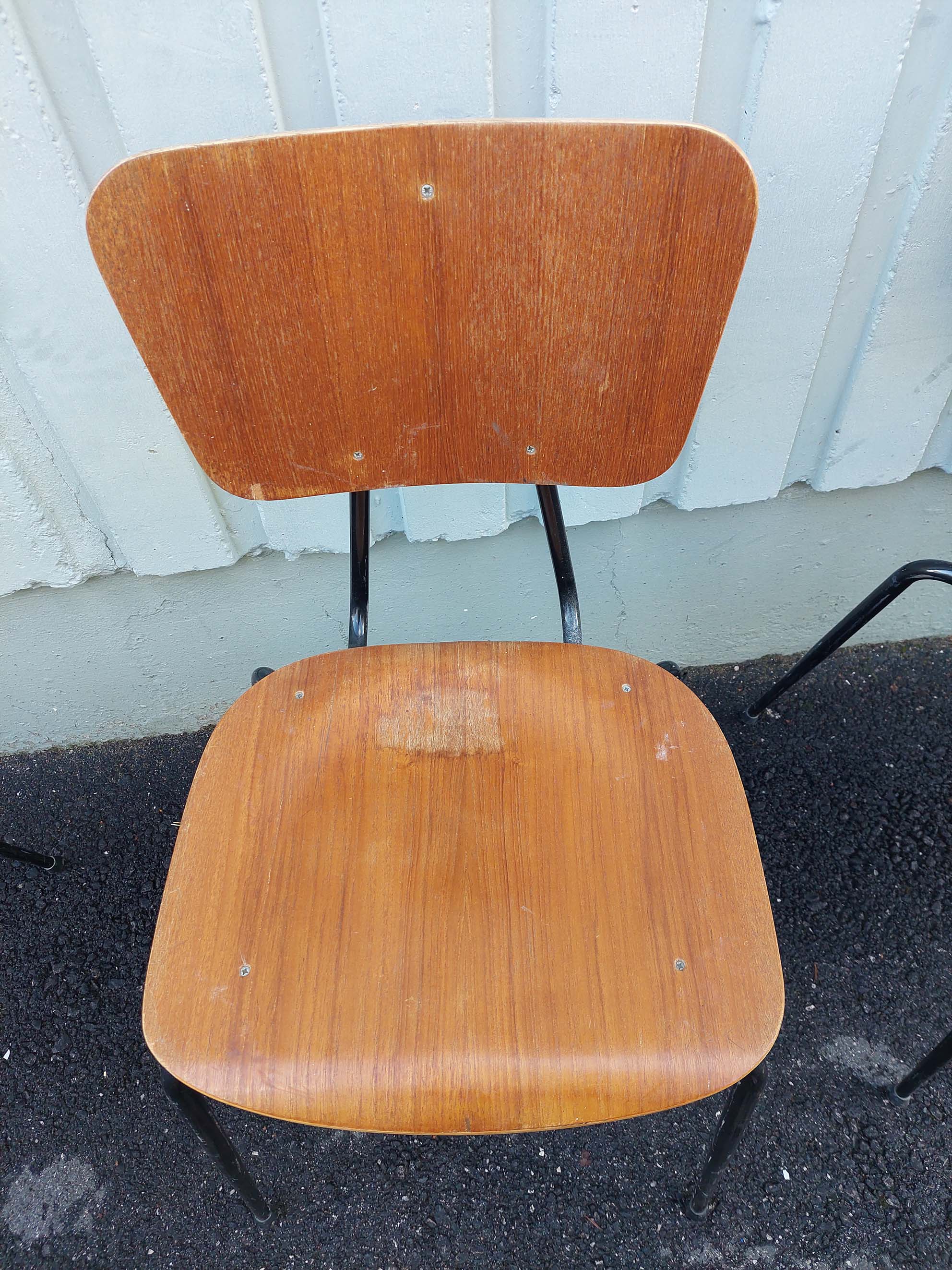 50-luvun tanskalainen koulutuoli