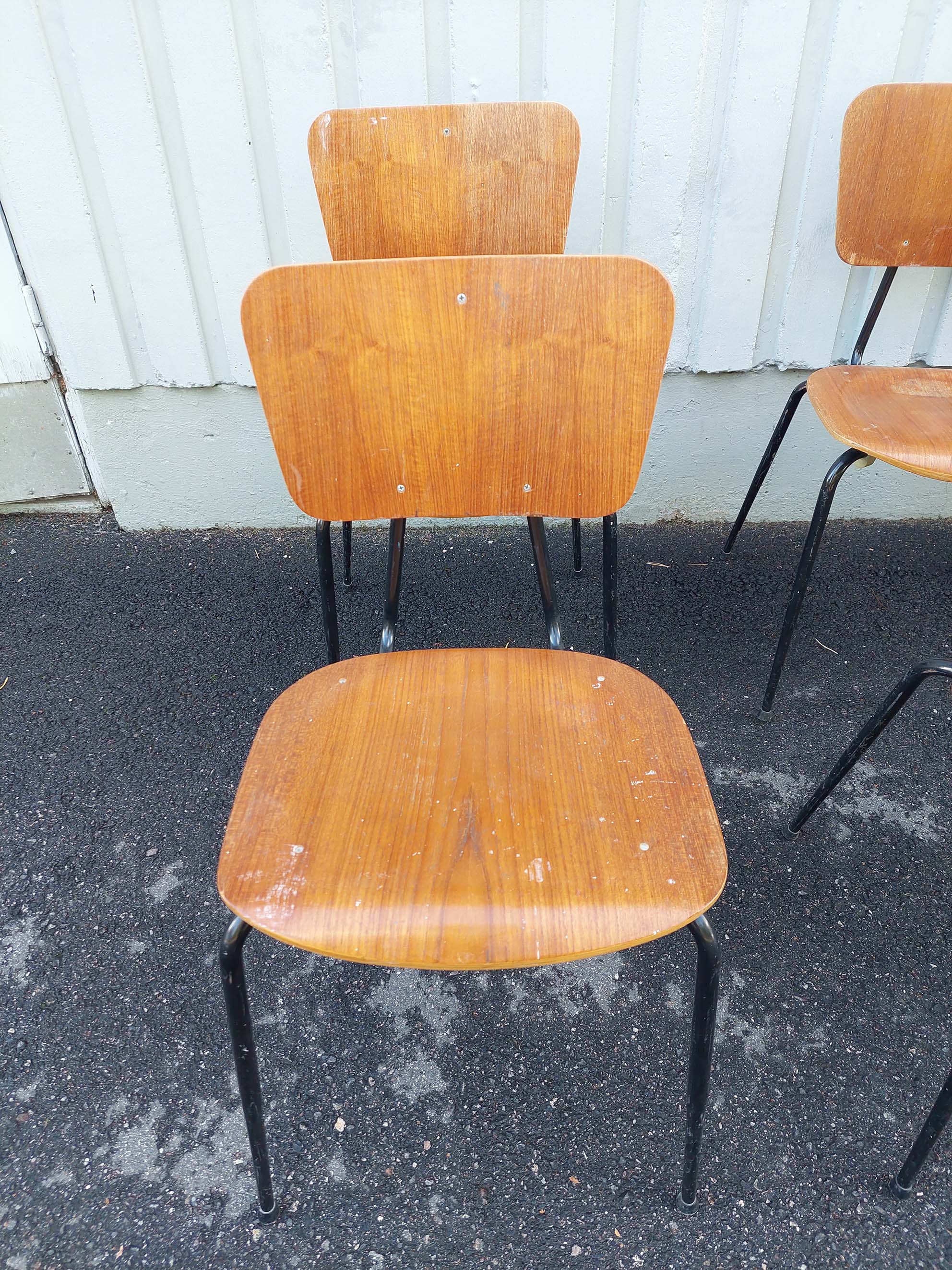 50-luvun tanskalainen koulutuoli