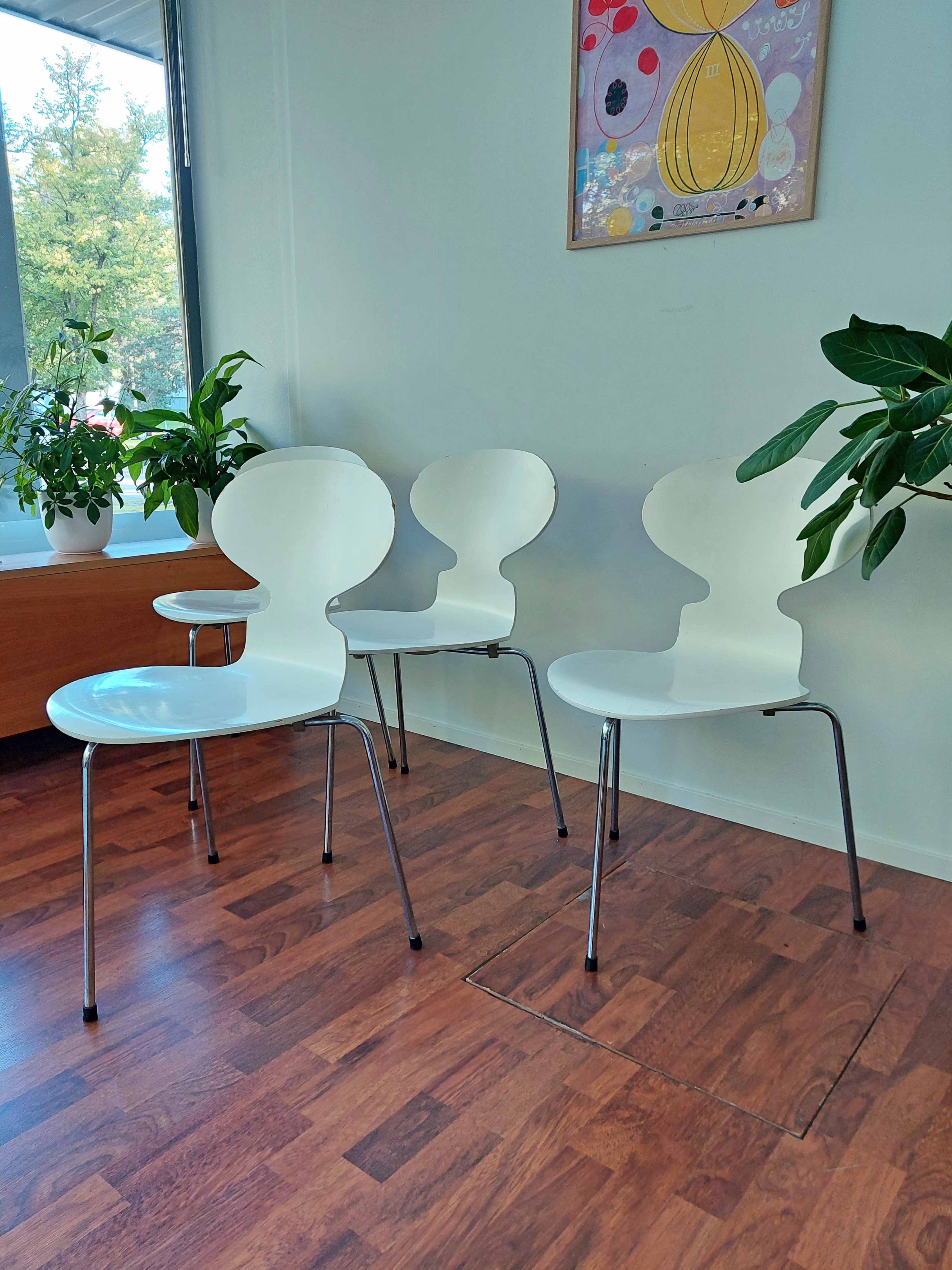 4kpl muurahaistuolit, Fritz hansen