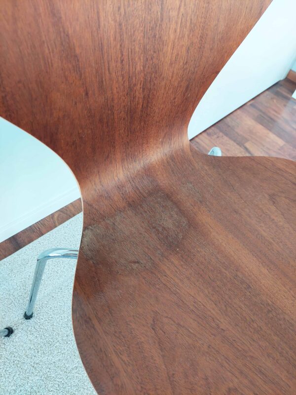 Teak seiskatuolit, Arne Jacosen, Fritz Hansen