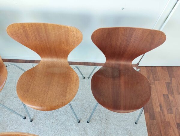 Teak seiskatuolit, Arne Jacosen, Fritz Hansen