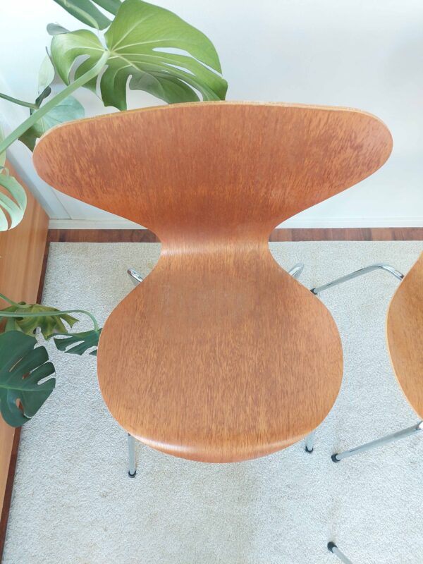 Teak seiskatuolit, Arne Jacosen, Fritz Hansen