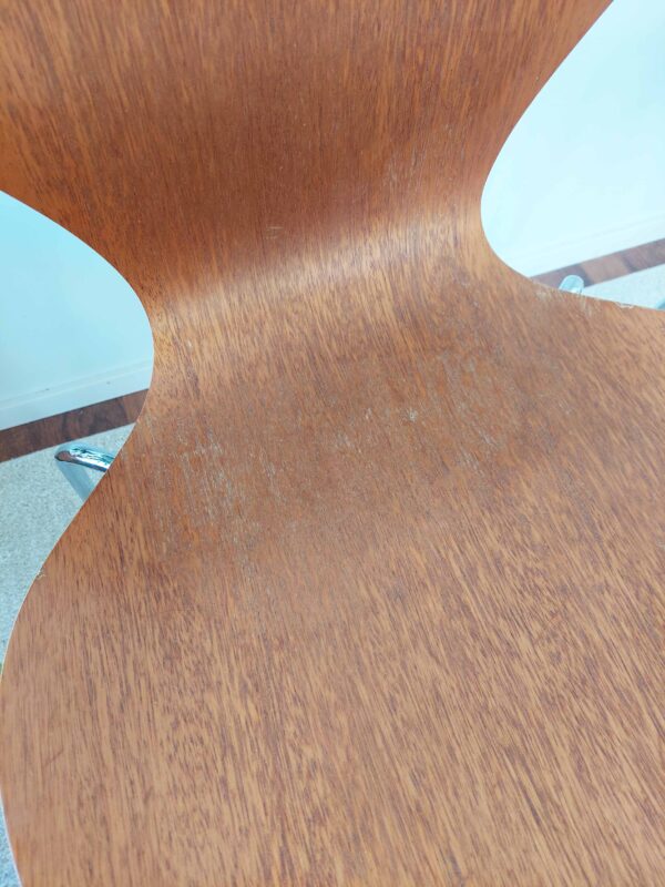 Teak seiskatuolit, Arne Jacosen, Fritz Hansen