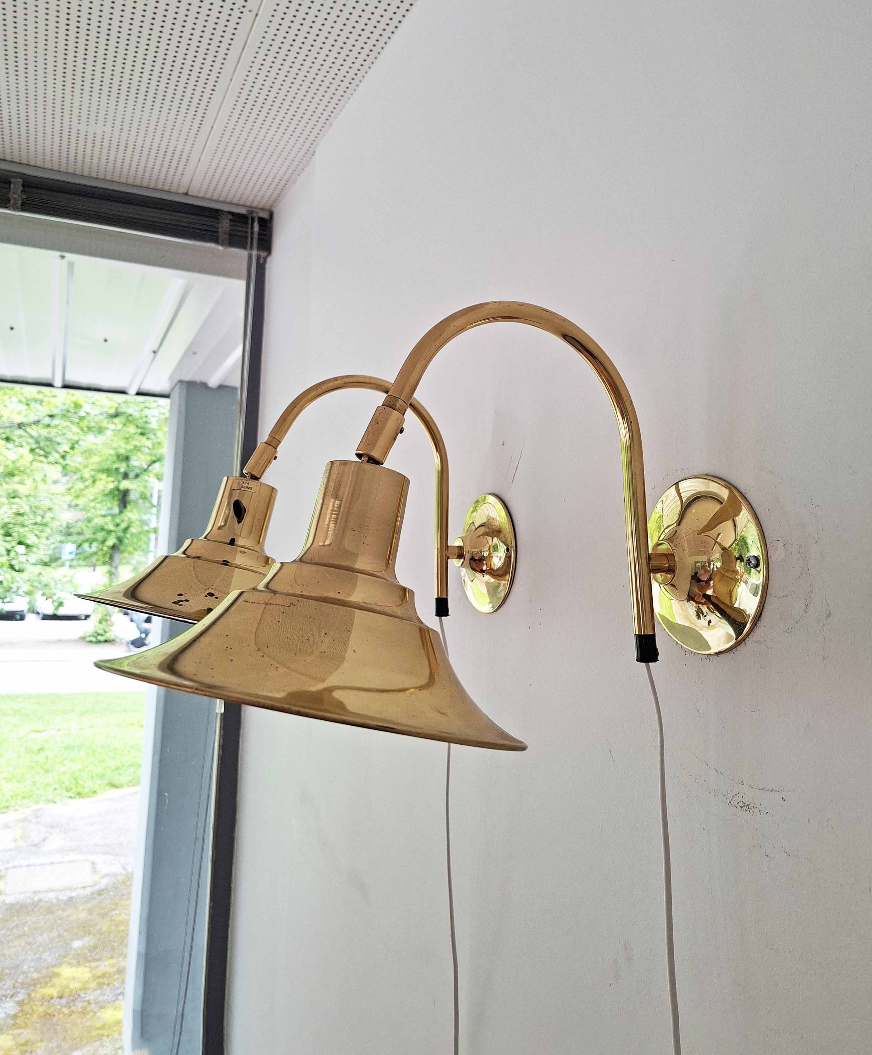 Messinkiset seinävalaisimet, Norlett Elit, Börje Claes