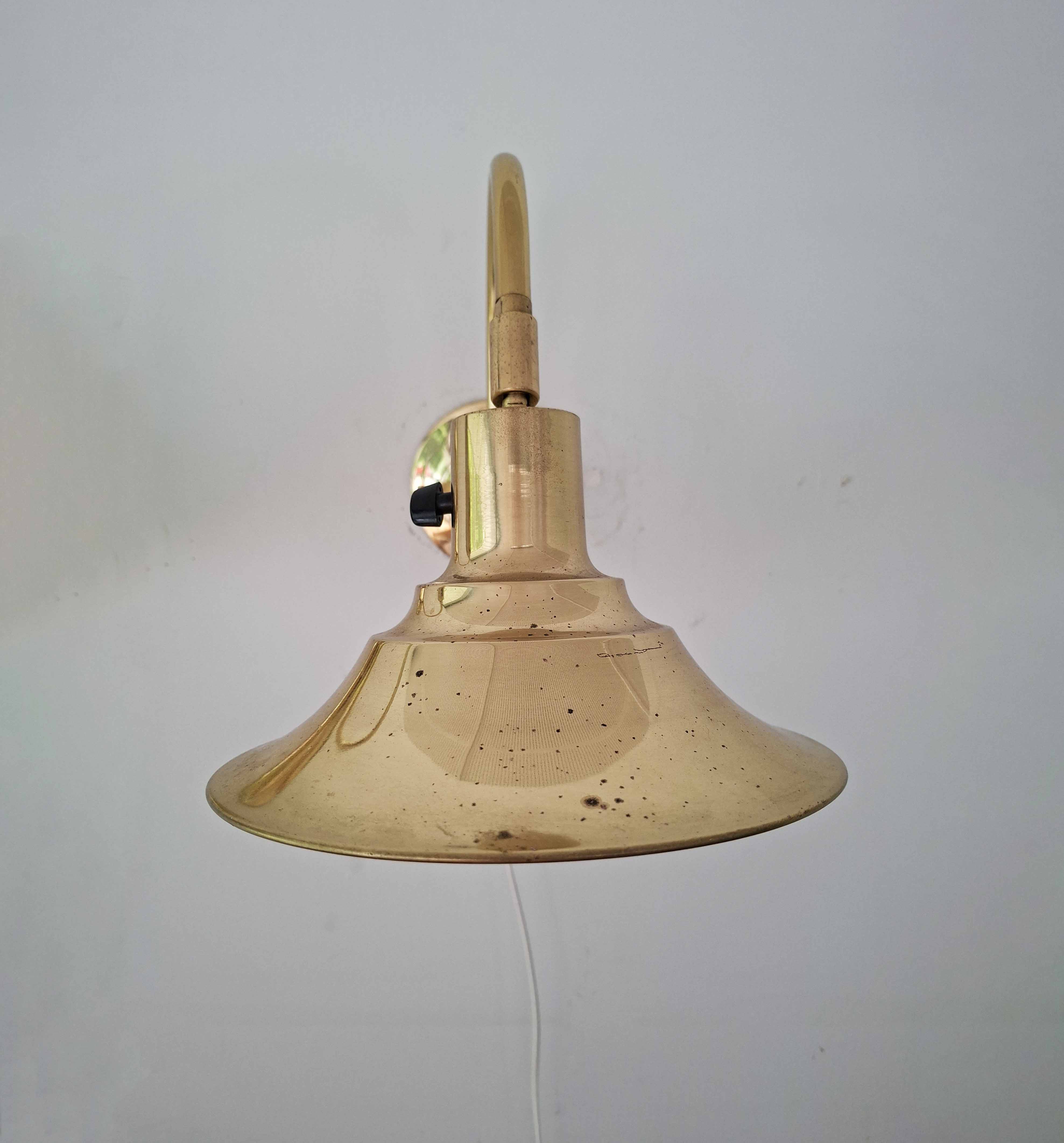 Messinkiset seinävalaisimet, Norlett Elit, Börje Claes