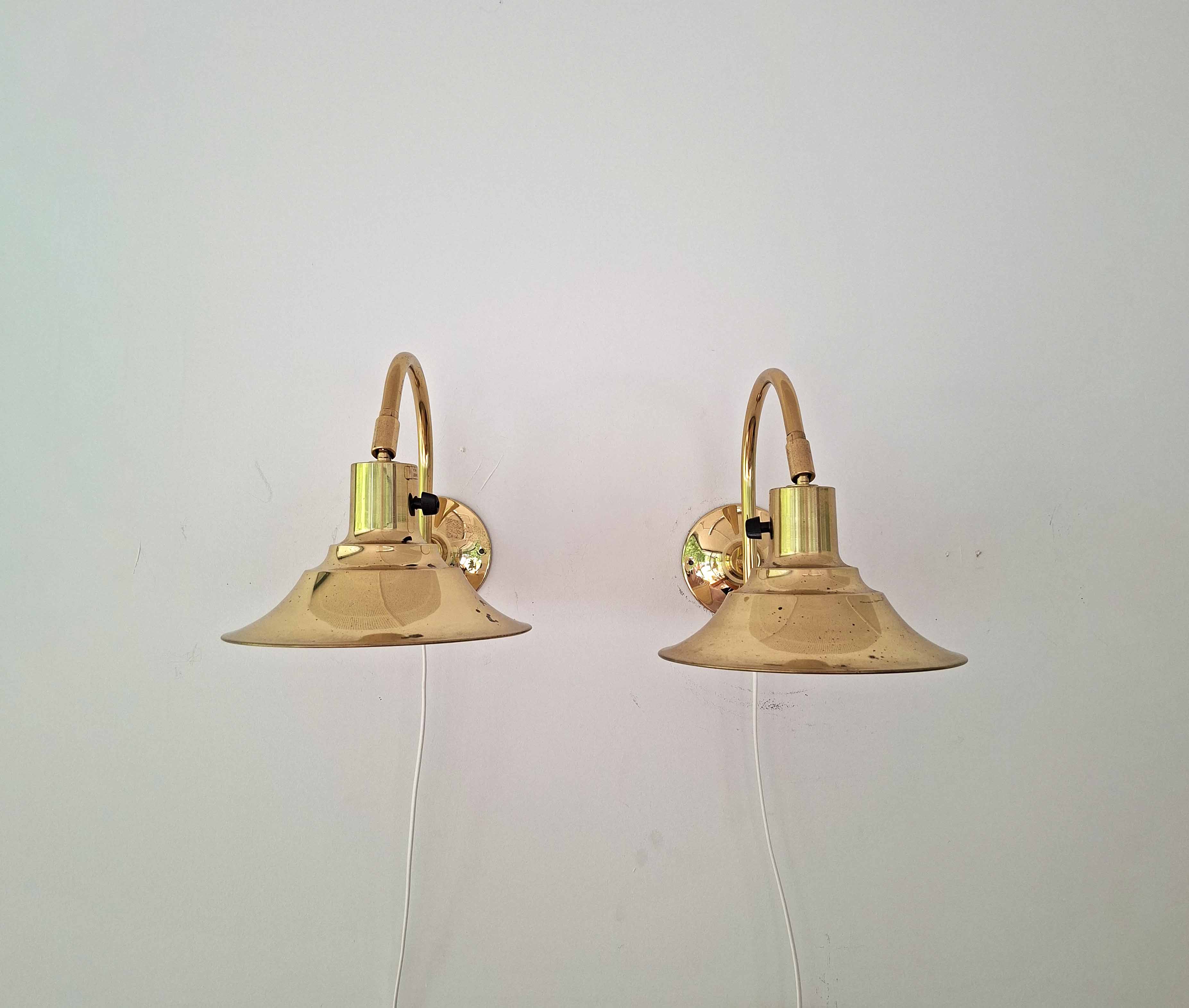 Messinkiset seinävalaisimet, Norlett Elit, Börje Claes