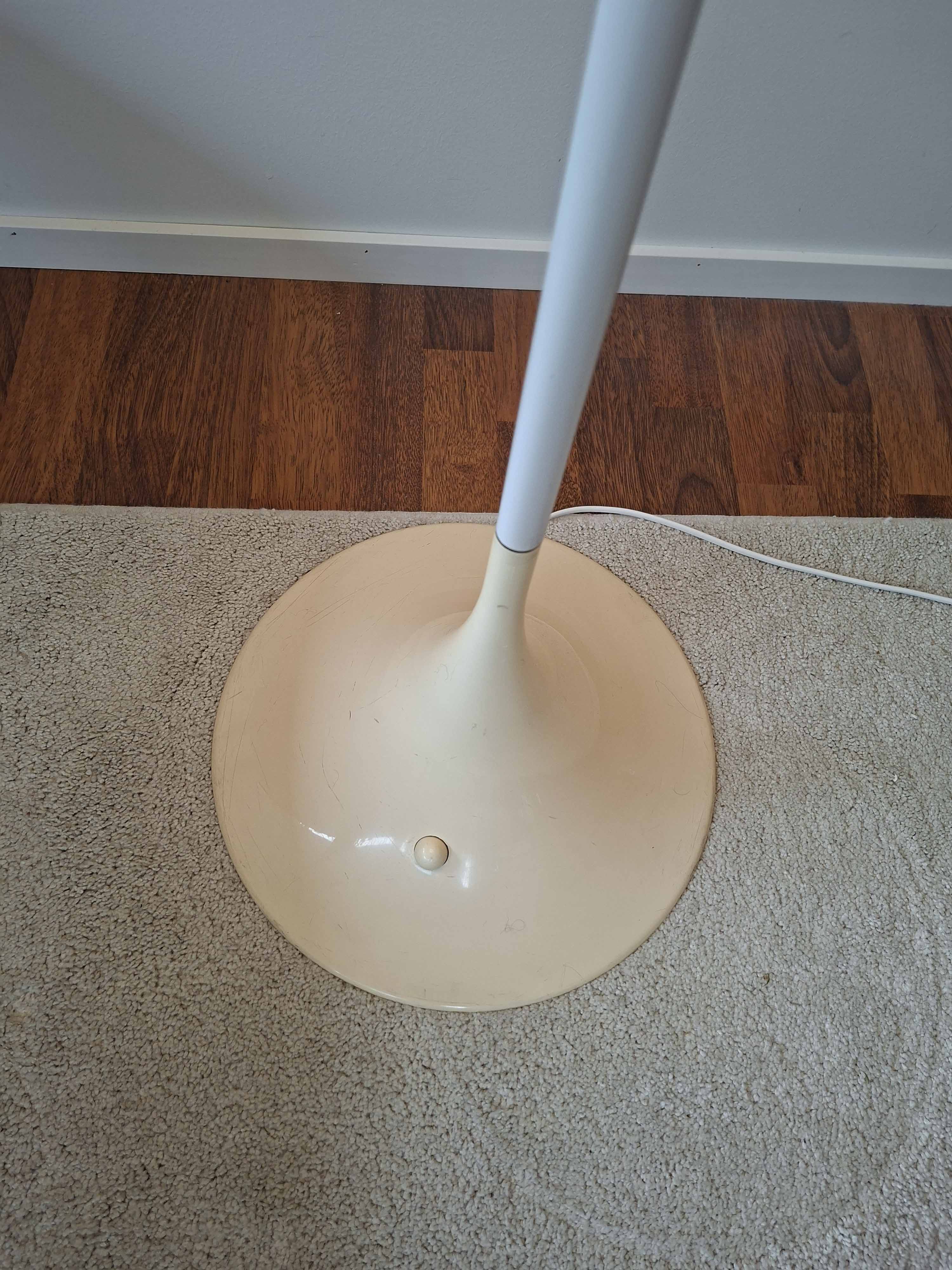 Panthella lattiavalaisin, Verner Panton