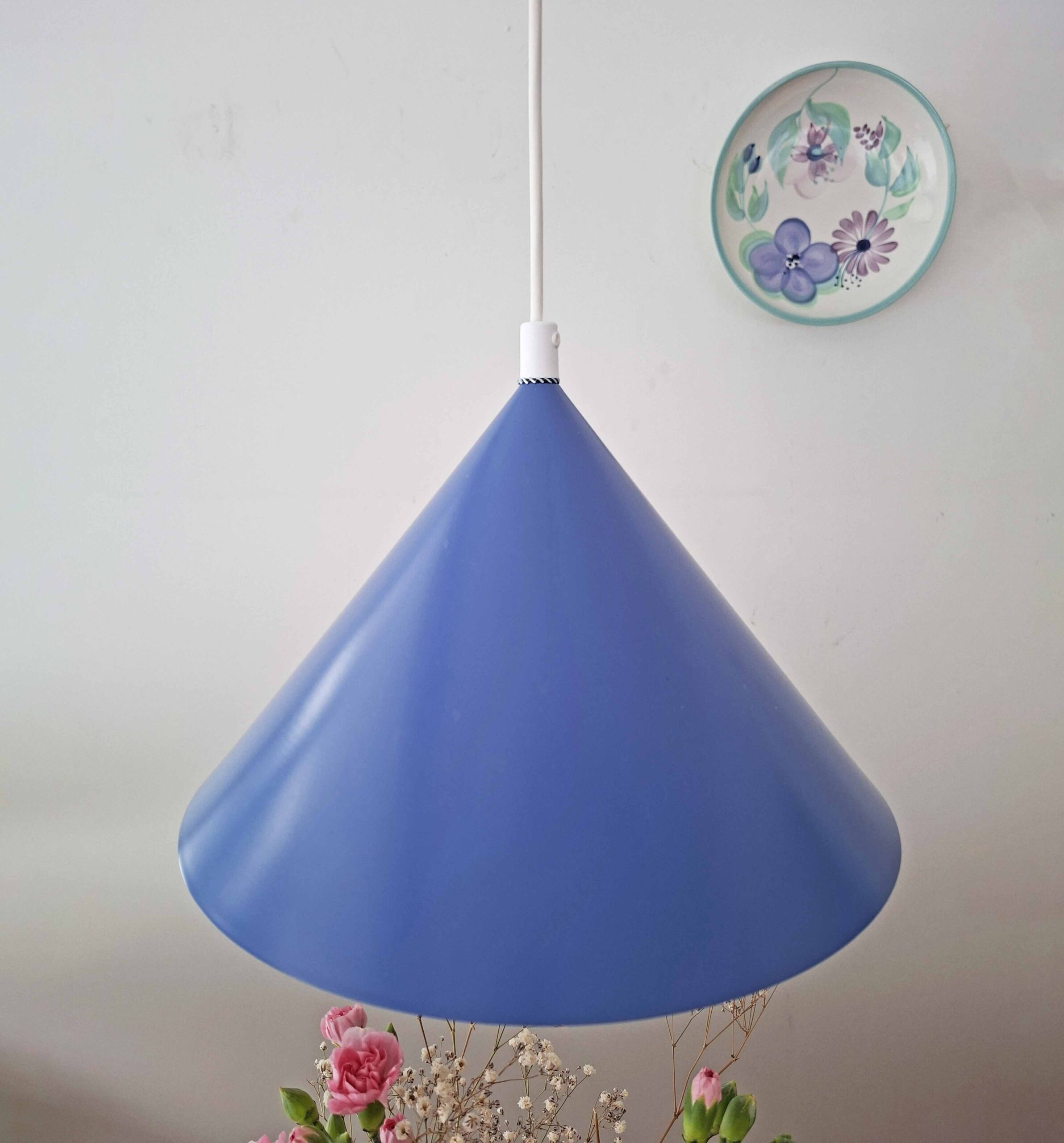 Costa -riippuvalaisin, Design Light AS