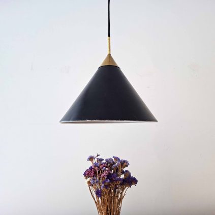 Tanskalainen riippuvalaisin 1960 -luvulta